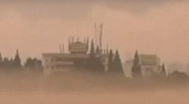 Vídeo mostra inacreditável cidade flutuando no céu na China - 1