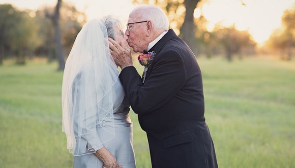 Celebraron 70 años de matrimonio con las fotos que nunca se habían sacado - 1