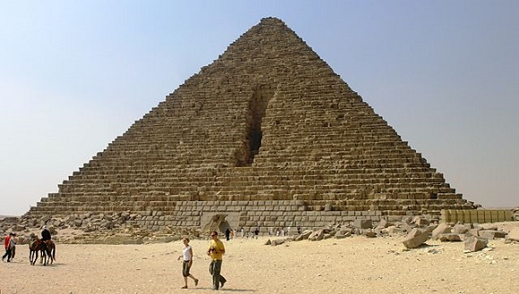 Conheça a história do sultão extremista que demoliu pirâmides egípcias - 1