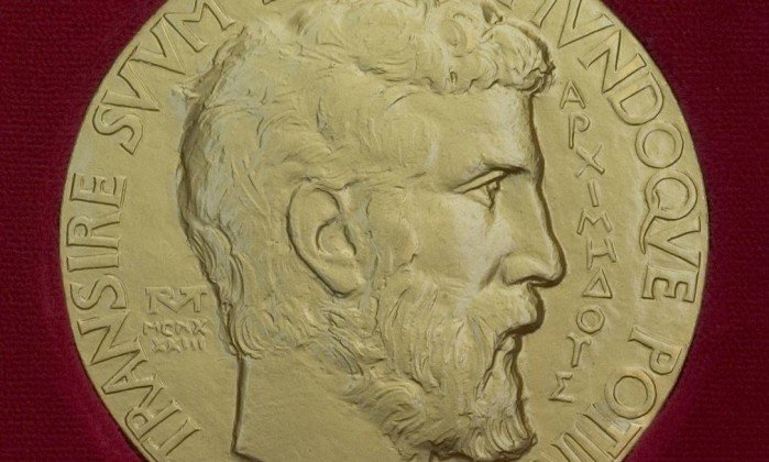 Iraniano tem seu “Nobel de Matemática” roubado no Rio - 1