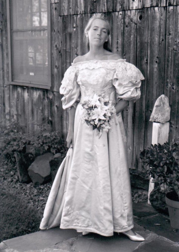 Ela foi a 11ª noiva da família a usar vestido de 122 anos - 9