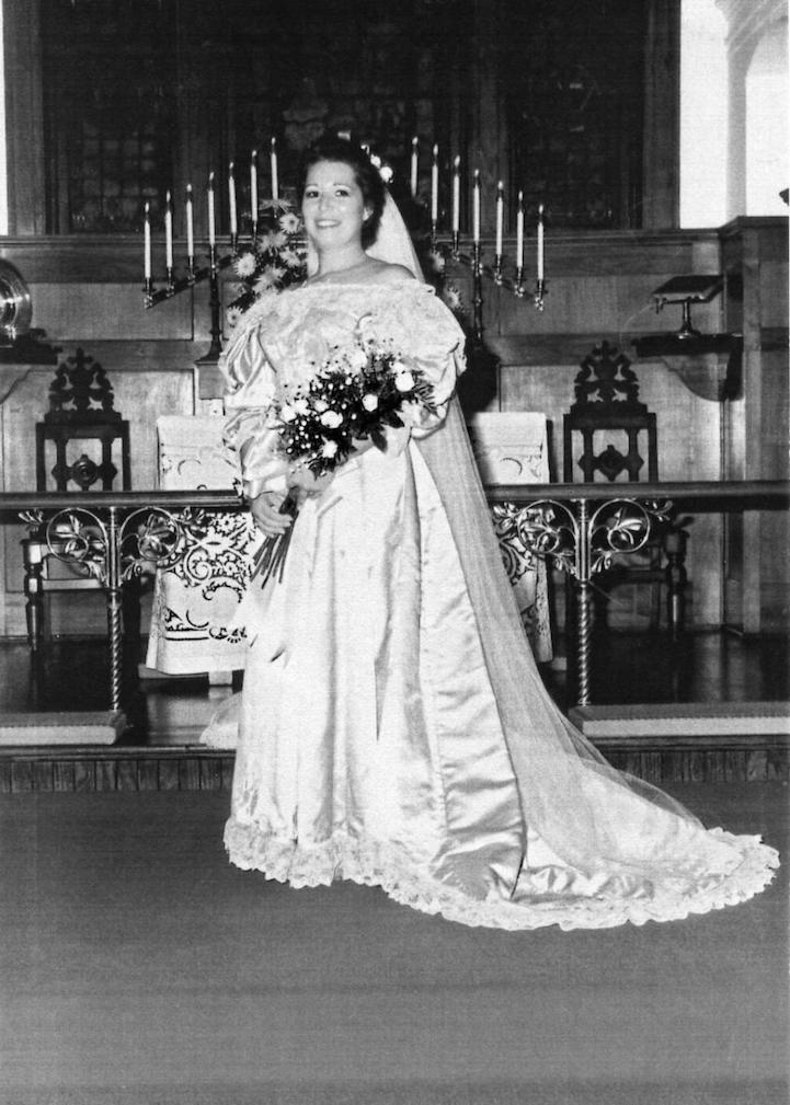 Ela foi a 11ª noiva da família a usar vestido de 122 anos - 10
