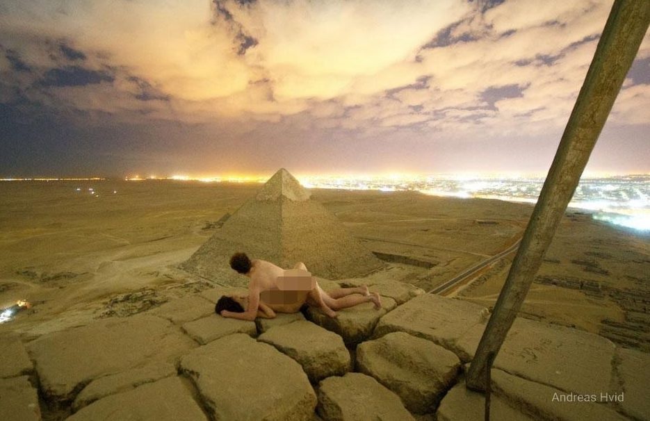 Egito investiga imagens de casal que teria feito sexo na pirâmide de Gizé - 1